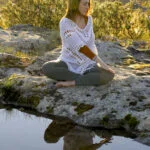 Pratica de yoga para sensibilizar & torsiones