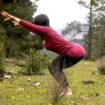 Pratica de yoga para conectar con tu pelvis